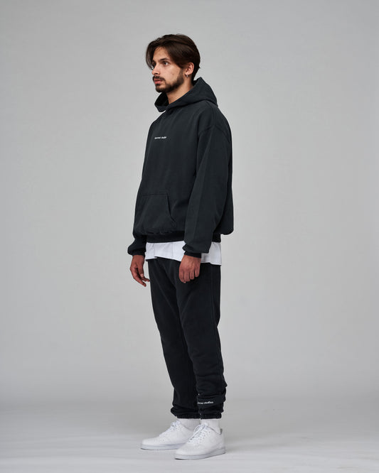 Essential Sweatpants Black washed